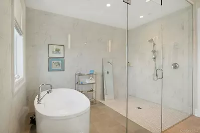710 Davenport Avenue #8, New Rochelle, NY 10805 - Photo 15
