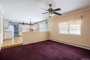 125 Northgate Cir, Calverton, NY 11933 - Photo 5