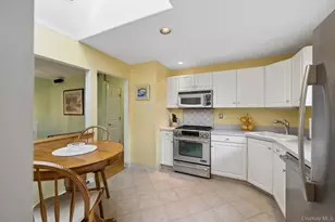 181 Emerson Ave, North Babylon, NY 11703 - Photo 9