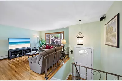 181 Emerson Avenue, North Babylon, NY 11703 - Photo 3