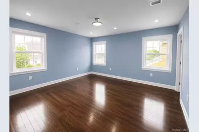 24813 139th Avenue #2F, Rosedale, NY 11422 - Photo 9