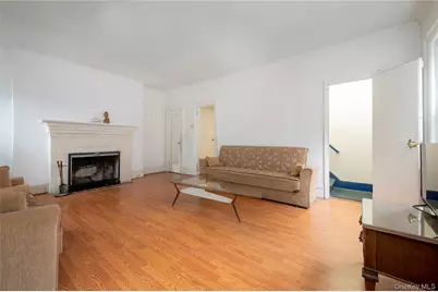 33-42 87 Street, Jackson Heights, NY 11372 - Photo 3