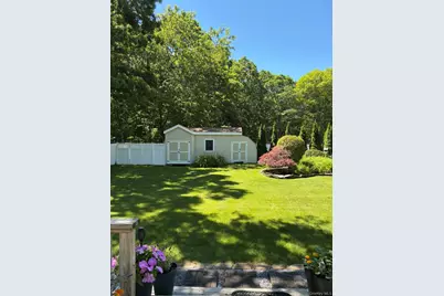 142 Riverside Avenue, Mastic Beach, NY 11951 - Photo 23