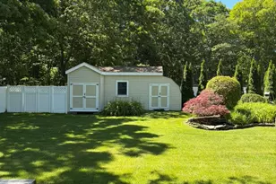 142 Riverside Ave, Mastic Beach, NY 11951 - Photo 23