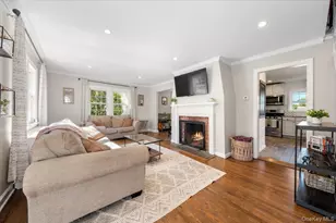 8 Interlaken Ave, New Rochelle, NY 10801 - Photo 5