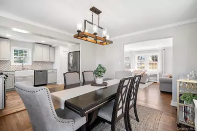 8 Interlaken Avenue, New Rochelle, NY 10801 - Photo 15