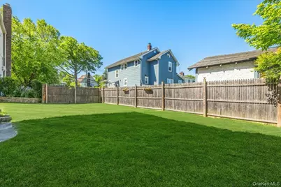 8 Interlaken Avenue, New Rochelle, NY 10801 - Photo 35
