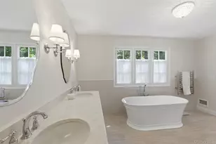 4 Waterview Ln, East Setauket, NY 11733 - Photo 21