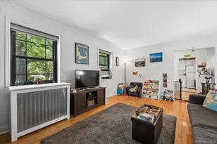 14 Manchester Rd, Eastchester, NY 10709 - Photo 13