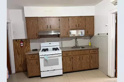 6127 157th Street, Flushing, NY 11367 - Photo 5