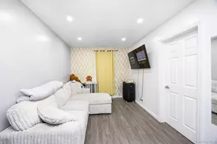 65-11 Perry Ave, Maspeth, NY 11378 - Photo 5