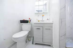 65-11 Perry Ave, Maspeth, NY 11378 - Photo 11