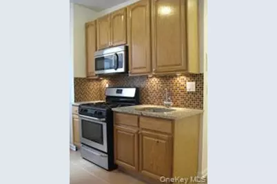 21-07 38th Street #1R, Astoria, NY 11105 - Photo 5