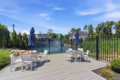 102 Three Ponds Lane E, Woodbury, NY 11797 - Photo 35
