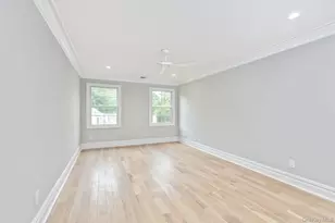 223 Town Line Rd, Commack, NY 11725 - Photo 19