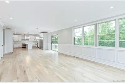 223 Townline Road, Commack, NY 11725 - Photo 15