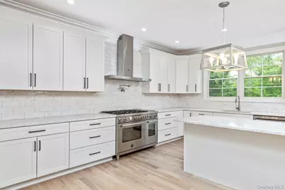223 Townline Road, Commack, NY 11725 - Photo 9