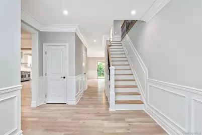 223 Townline Road, Commack, NY 11725 - Photo 5