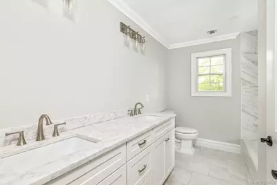 223 Townline Road, Commack, NY 11725 - Photo 23