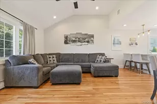1829 Hannington Ave, Wantagh, NY 11793 - Photo 5