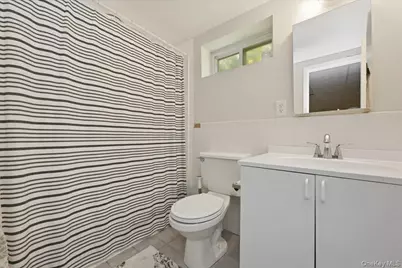 1829 Hannington Avenue, Wantagh, NY 11793 - Photo 23