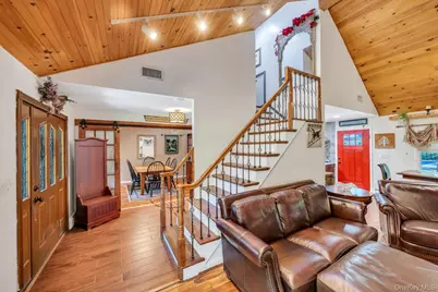 14 Russet Lane, Lake Grove, NY 11755 - Photo 23