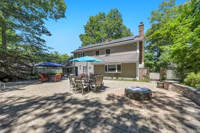 14 Russet Lane, Lake Grove, NY 11755 - Photo 9