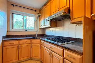 111-25 66th Ave, Forest Hills, NY 11375 - Photo 5