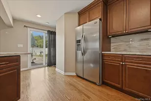 12 Annuskemunnica Rd, Babylon, NY 11702 - Photo 7