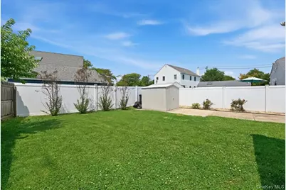 12 Annuskemunnica Road, Babylon, NY 11702 - Photo 19