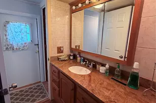 658 Sound Ave, Calverton, NY 11933 - Photo 15