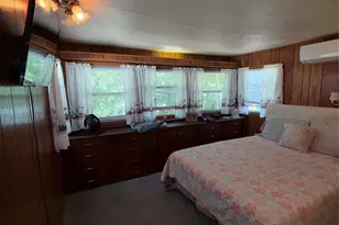 658 Sound Ave, Calverton, NY 11933 - Photo 13