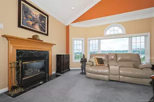 241 Old Castle Point Rd, Wappingers Falls, NY 12590 - Photo 13