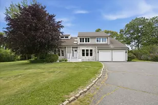 117 Southfield Rd, Calverton, NY 11933 - Photo 3