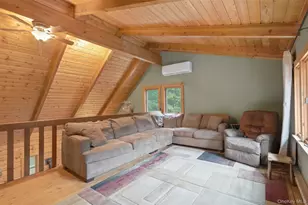 691 Peenpack Trail, Sparrow Bush, NY 12780 - Photo 27