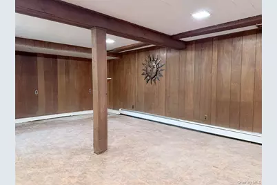 43 Gail Drive, New City, NY 10956 - Photo 17