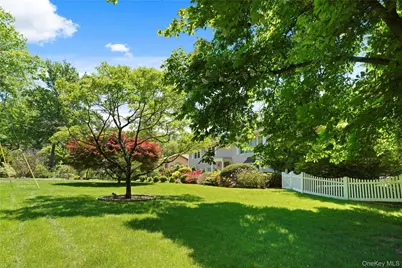 2 Rochambeau Drive, Hartsdale, NY 10530 - Photo 41