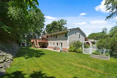 2 Rochambeau Drive, Hartsdale, NY 10530 - Photo 45