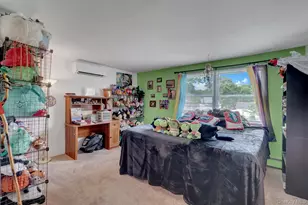 115 N Evergreen Dr, Selden, NY 11784 - Photo 27