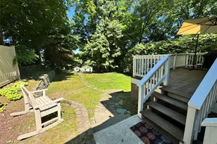 23 Chadwick Rd, White Plains, NY 10604 - Photo 21