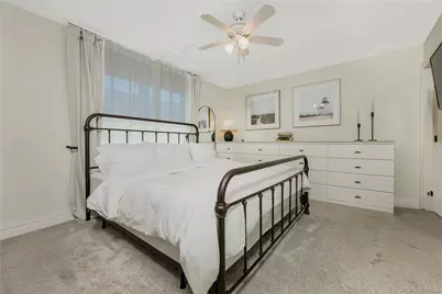 32 Della Drive, West Babylon, NY 11704 - Photo 9