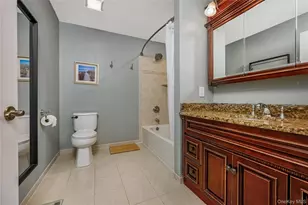 32 Della Dr, West Babylon, NY 11704 - Photo 11