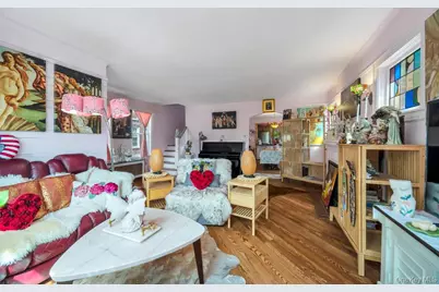 65 Bixley Heath, Lynbrook, NY 11563 - Photo 9