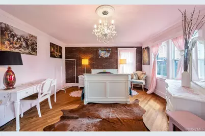 65 Bixley Heath, Lynbrook, NY 11563 - Photo 17