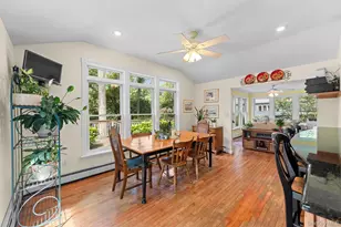 8 Washington Ave, East Setauket, NY 11733 - Photo 7