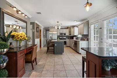 131 Jamaica Avenue, Medford, NY 11763 - Photo 11