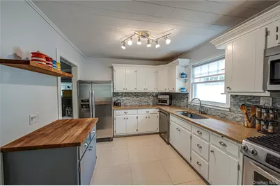 53 Waterside Avenue, Northport, NY 11768 - Photo 9