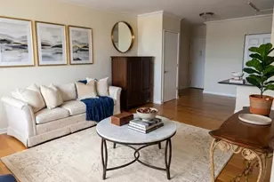 27110 Grand Central Pkwy, Floral Park, NY 11005 - Photo 7