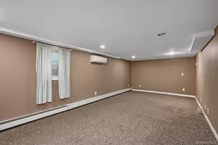 672 Windmill Ave, West Babylon, NY 11704 - Photo 25