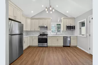 14 Forest Glen Road, Valley Cottage, NY 10989 - Photo 17